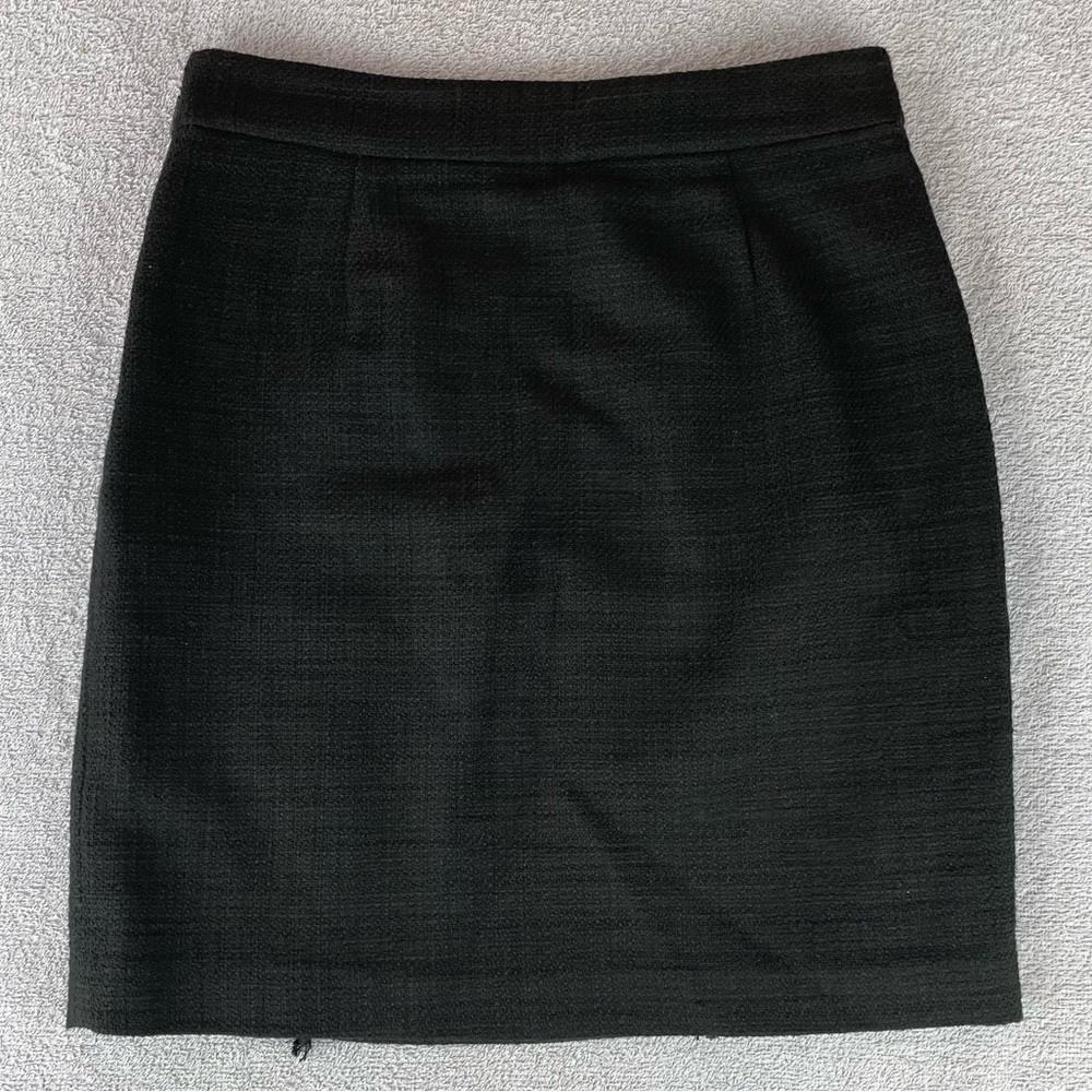 Karl Lagerfeld Fringe Mini Skirt Women's Size 2 Buckle Black Six Buttons Office - Picture 4 of 12